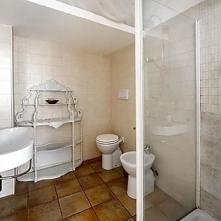 Casa Marina 3* קליארי